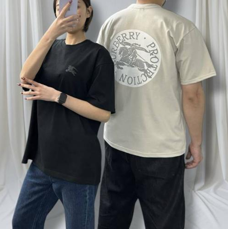 버버리 엠보나염 반팔티